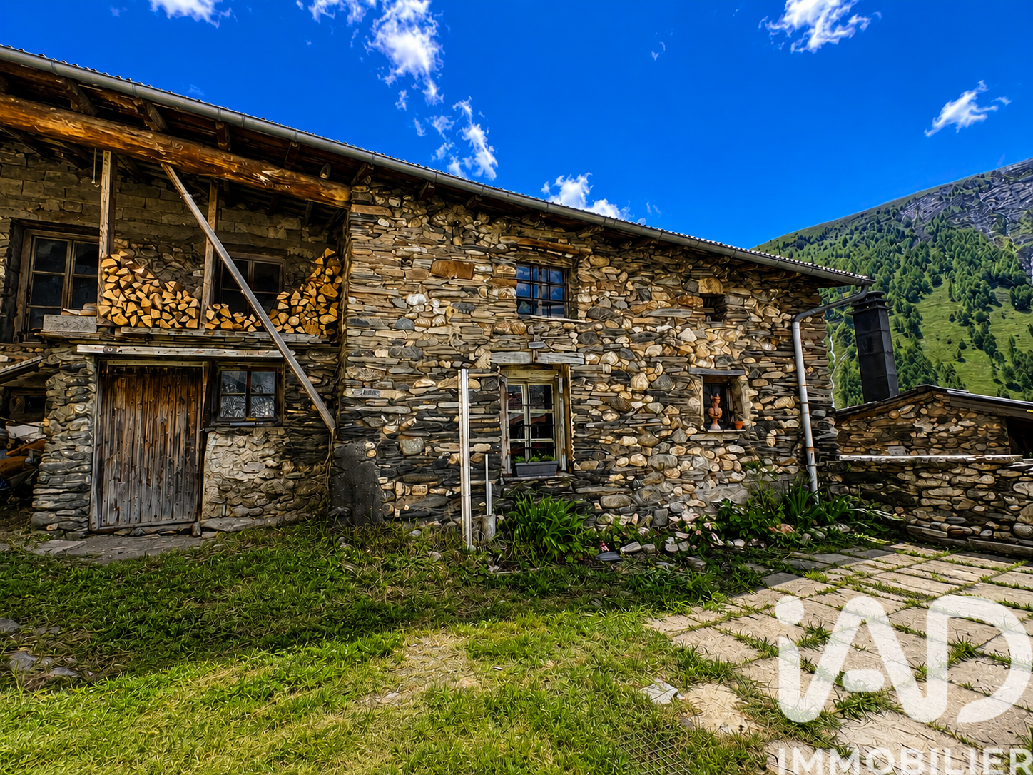 Maison à vendre, 4 pièces, 159 m², Besse