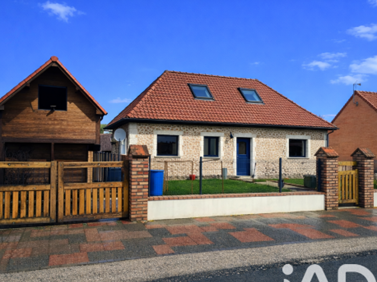 Vente Maison/villa 8 pièces — photo 1