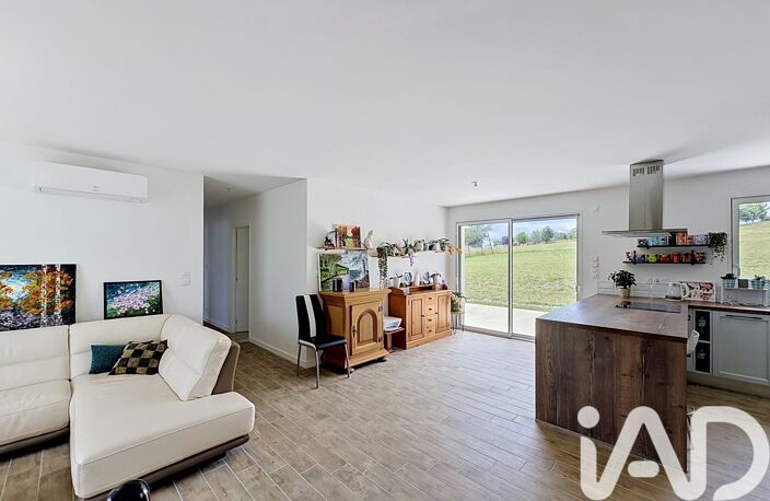 Vente Maison/villa 4 pièces — photo 3
