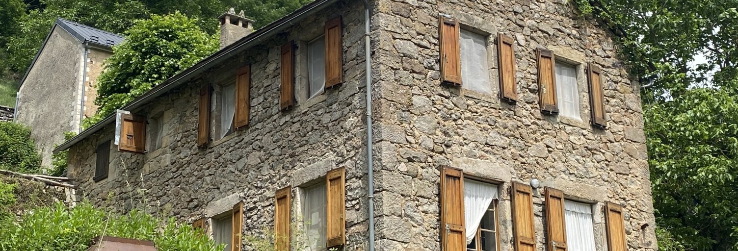 Maison 5 Pièces 123 m² à vendre à Saint-Sauveur-Camprieu (30750)