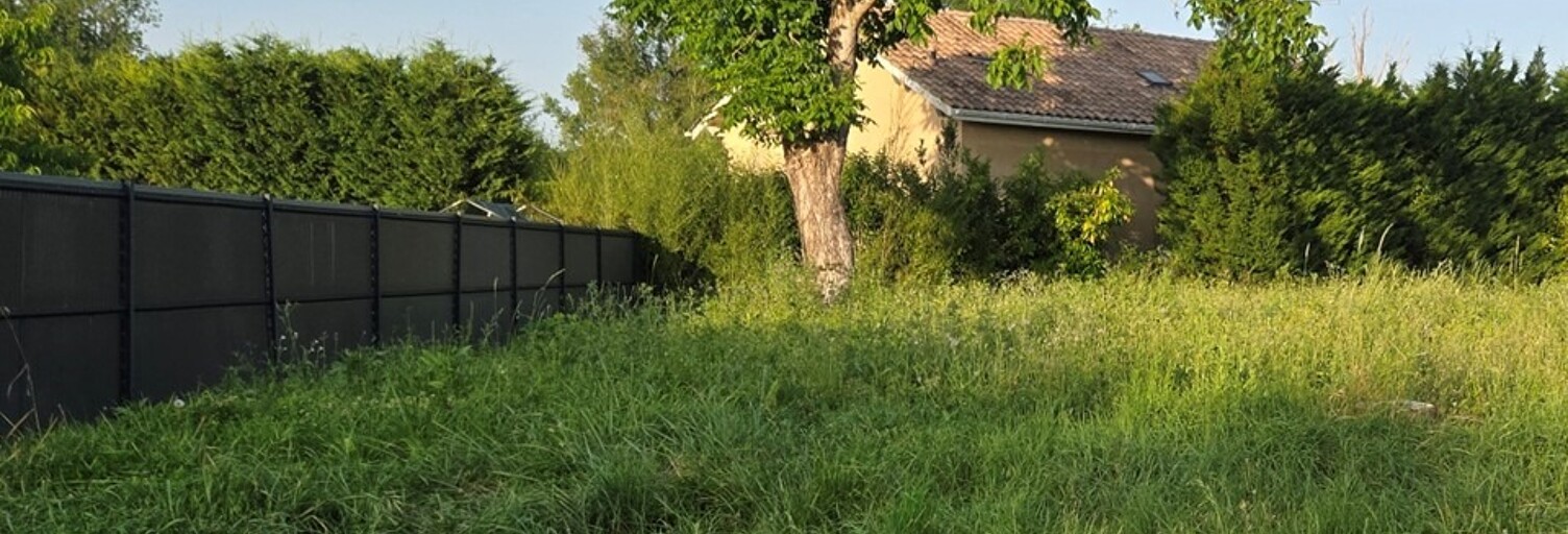 Terrain  587 m² à vendre à Peujard (33240)