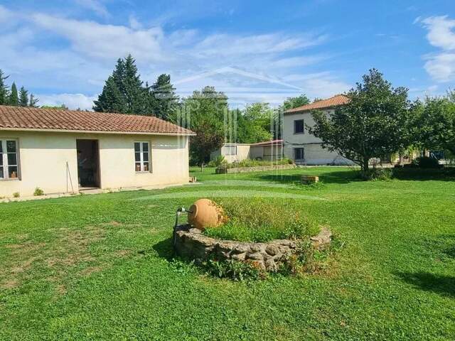 SORGUES — photo du bien