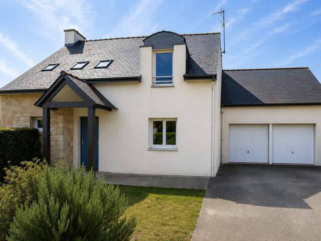 VANNES – Beaupré-Lalande : maison familiale avec vie de plain-pied et fort potentiel — photo du bien