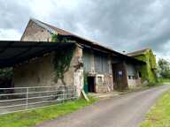 MAISON DE VILLAGE 90 m² HABITABLES + GRENIER AMÉNAGEABLE 37 m² + GRANGE 135 m² + TERRAIN 1 012 m² — photo 3