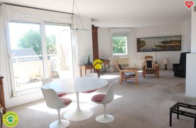 APPARTEMENT AVEC TERRASE — photo du bien