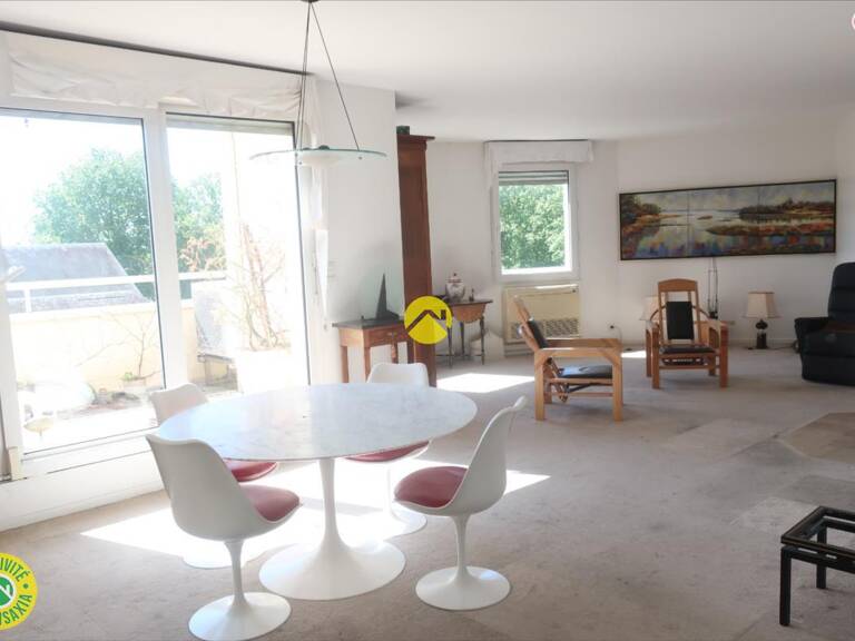 APPARTEMENT AVEC TERRASE — photo 1