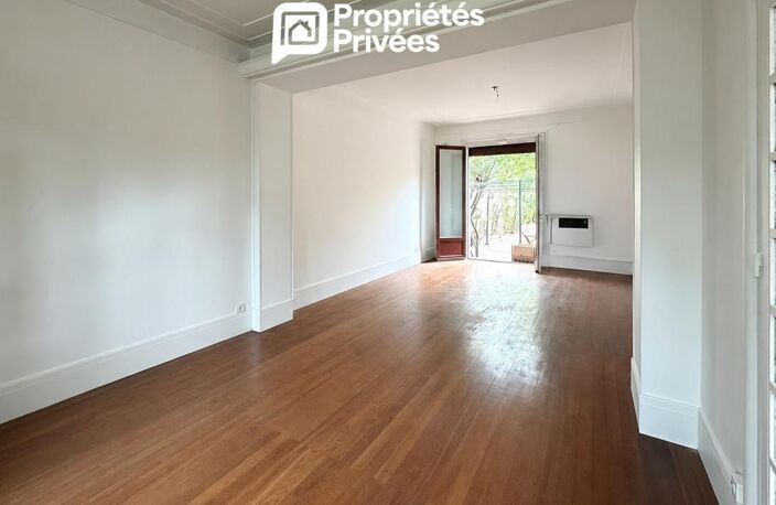 Maison de 235 m² - 5 chambres - secteur Souvenir Français — photo 5