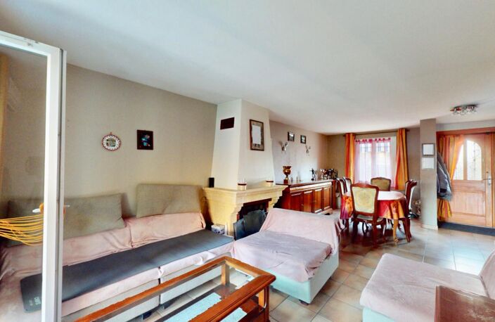 Maison familiale ou PMR  77 Chevru 7 pièce(s) 130 m2   230 000 — photo 4
