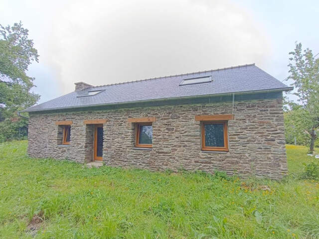 29540 Spézet maison en pierres à totalement aménager — photo du bien