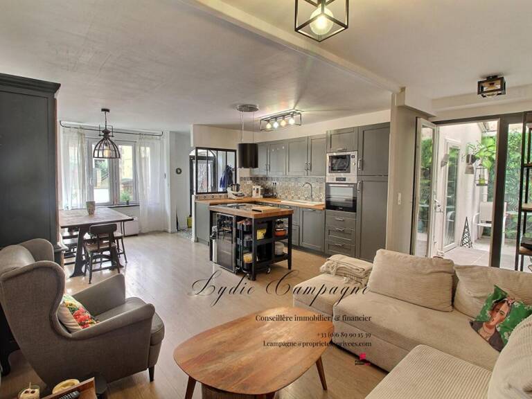 Maison Fabrezan 7 pièces 142 m2 avec Patio — photo 1