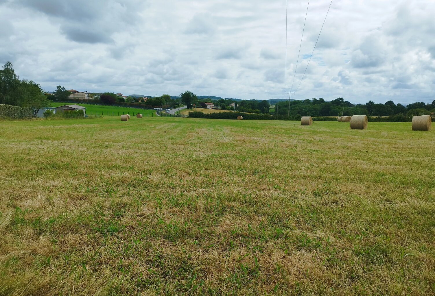EXCLUSIVITÉ – TERRAIN À BÂTIR DE 1 205 M² – SAINT-GAUDENS — photo 1