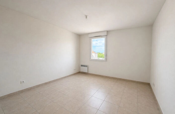 T2 41m2 en dernier étage, ascenseur, terrasse, parking - Pon — photo 5
