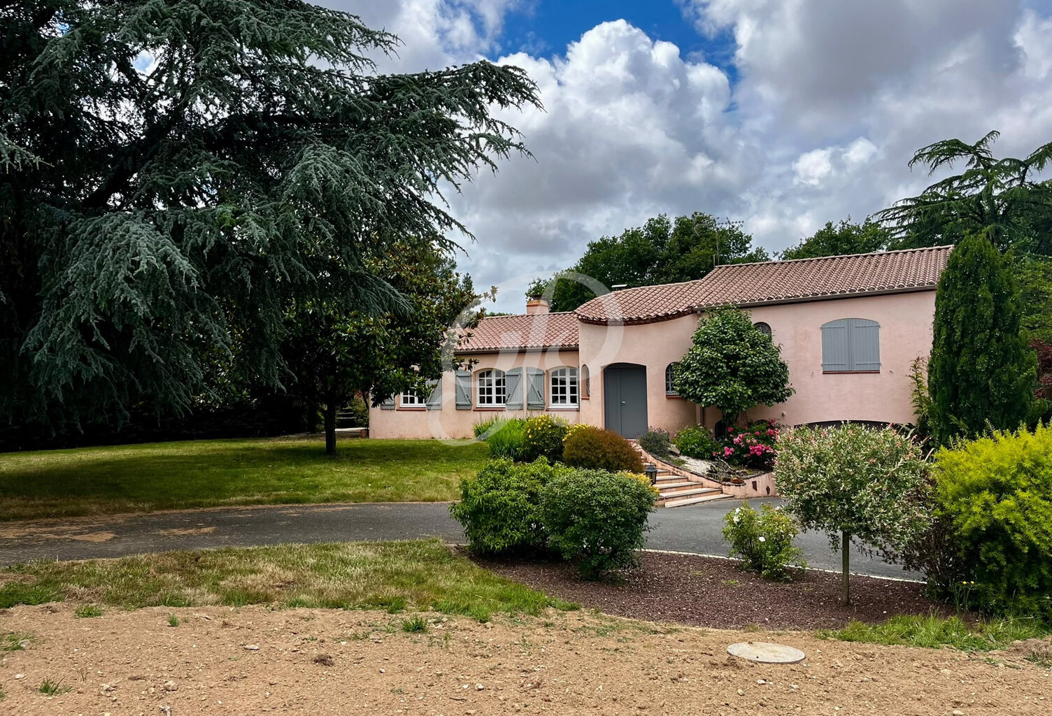 Spacieuse Maison 8 pièces de 205m2 à Coëx — photo 1