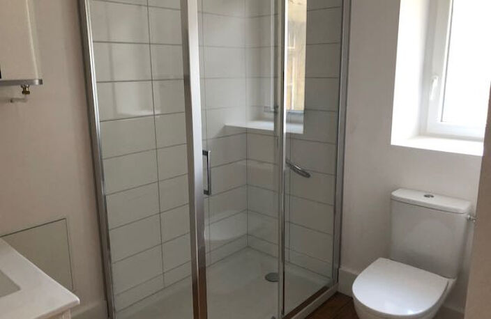 APPARTEMENT DE TYPE 2 DE 60 M2. 2EME ÉTAGE, CENTRE VILLE.REF — photo 5