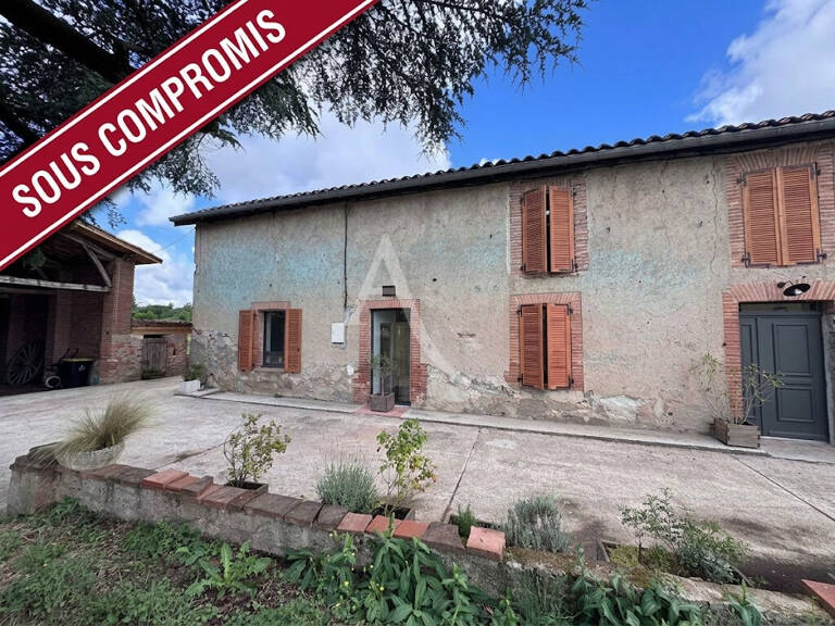 Lagrave, Maison de caractère de +/- 197 m² — photo 1
