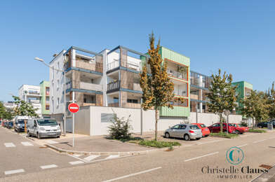 Appartement 3 pièces 975 €