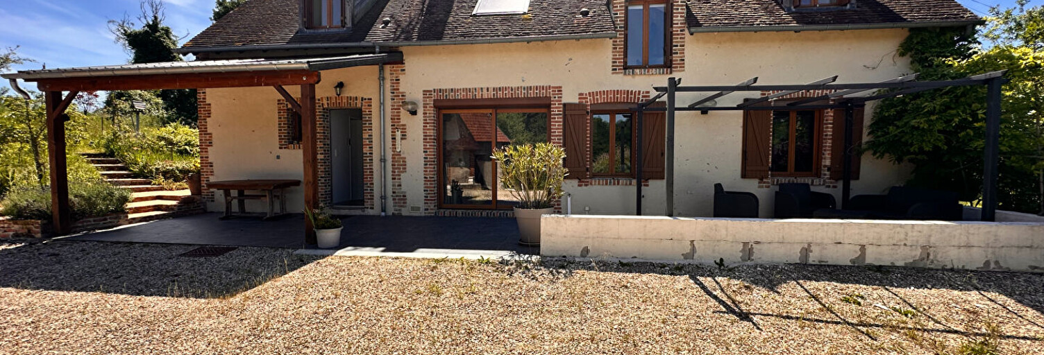 Maison 5 Pièces 157 m² à vendre à Blancafort (18410)