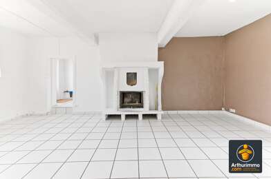 Appartement 4 pièces 1140 €