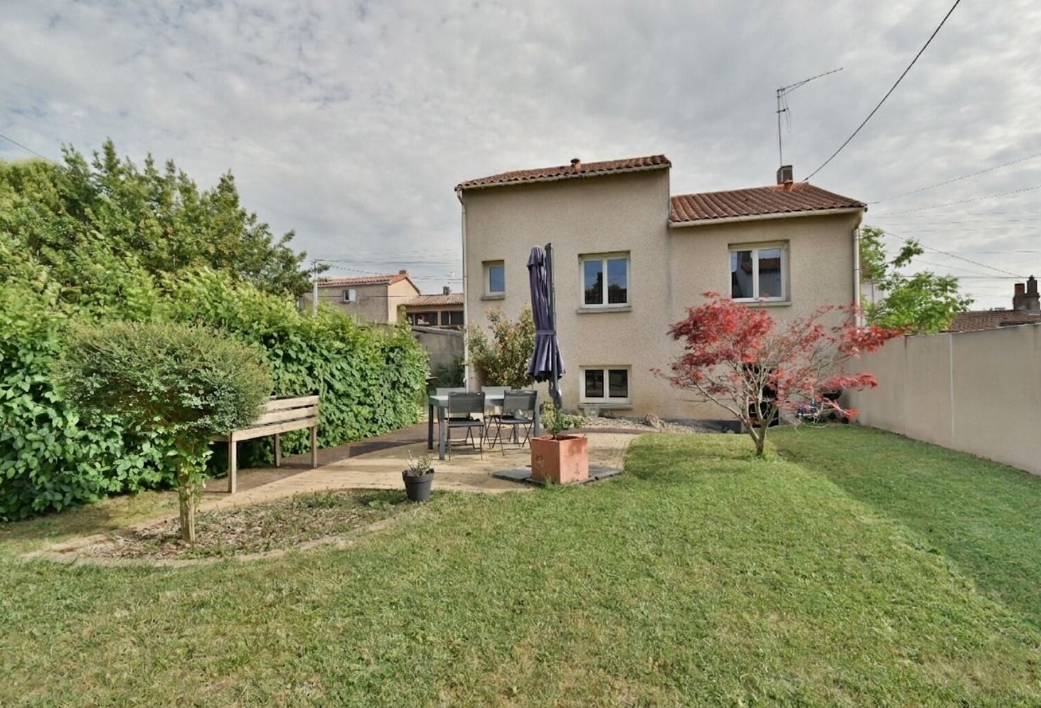 Maison Ref: Trifolium — photo 1