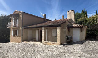 Maison 6 Pièces 135 m² à vendre à Pierrevert (04860)