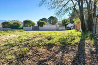 Terrain  220000 €
