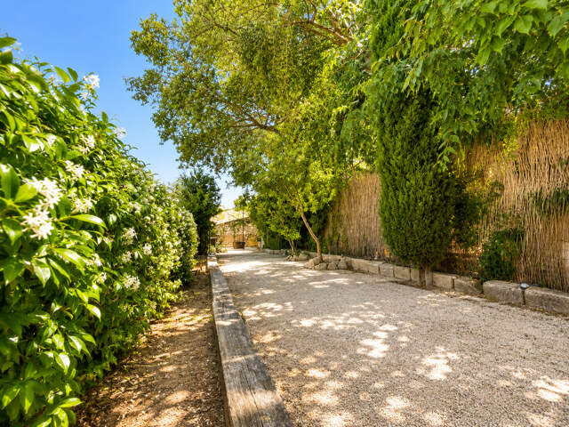 A VENDRE DEPT 30 (GARD) VAUVERT MAISON DE VILLAGE 3 CHAMBRES — photo du bien