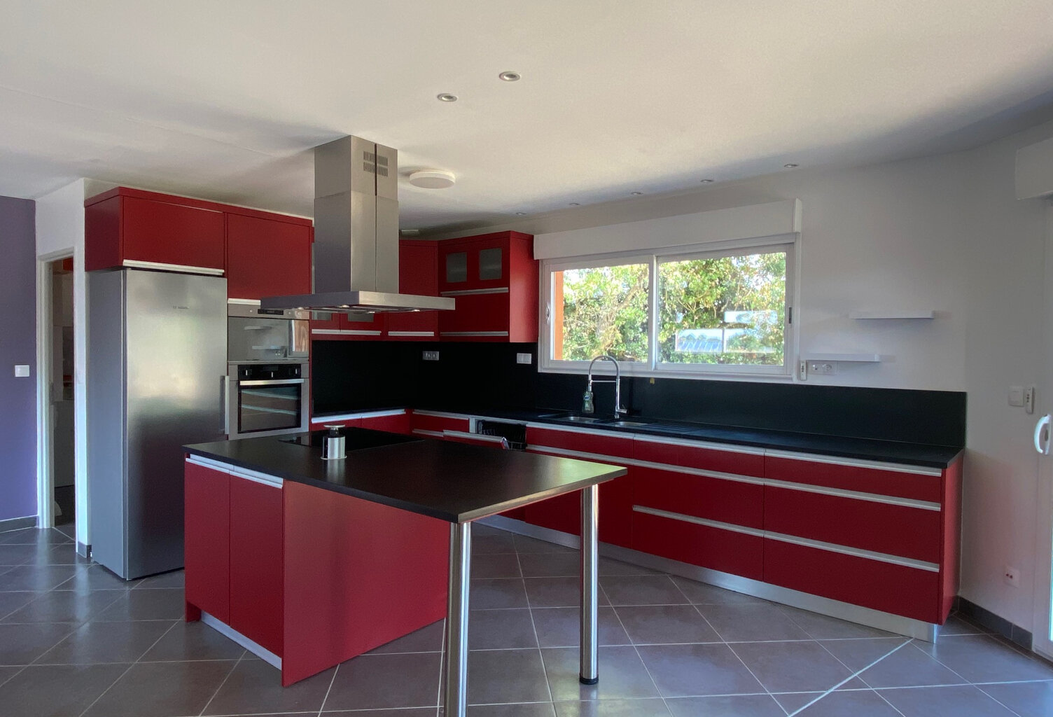 Maison T5 - Port-des-Barques — photo 1