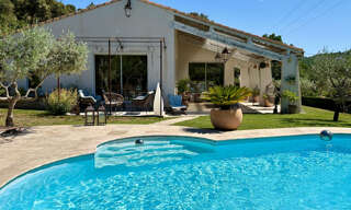 Maison 5 Pièces 163 m² à vendre à Allemagne-en-Provence (04500)