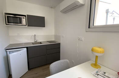 Appartement 1 pièces 570 €