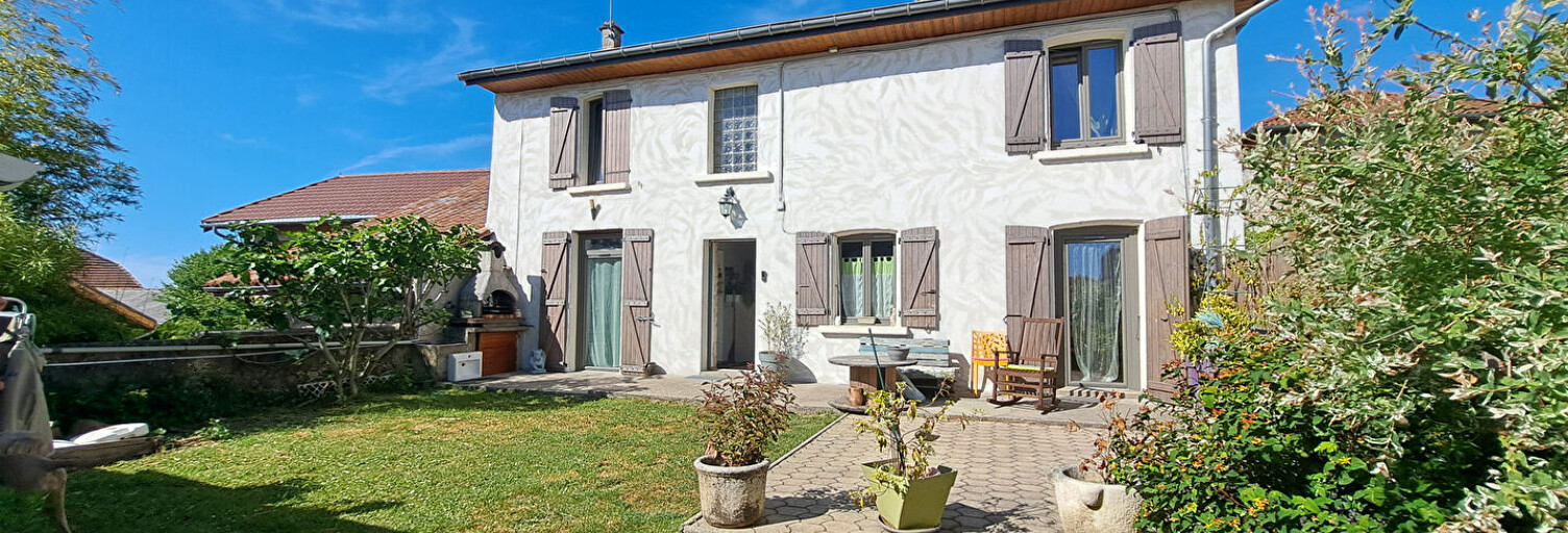 Maison 6 Pièces 117 m² à vendre à Valencogne (38730)