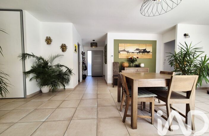 Vente Maison/villa 4 pièces — photo 2