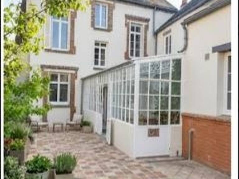 Vente Maison/villa 6 pièces — photo 1