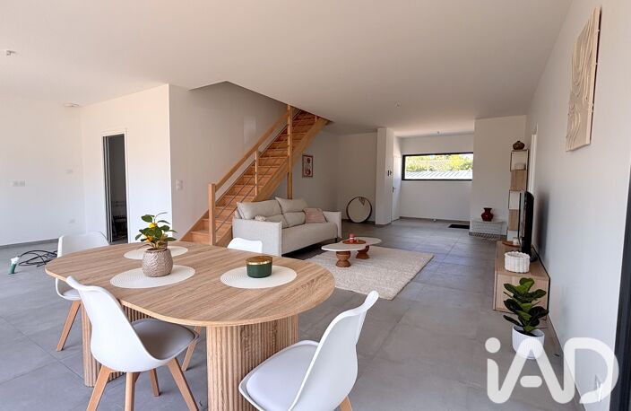 Vente Maison/villa 5 pièces — photo 4