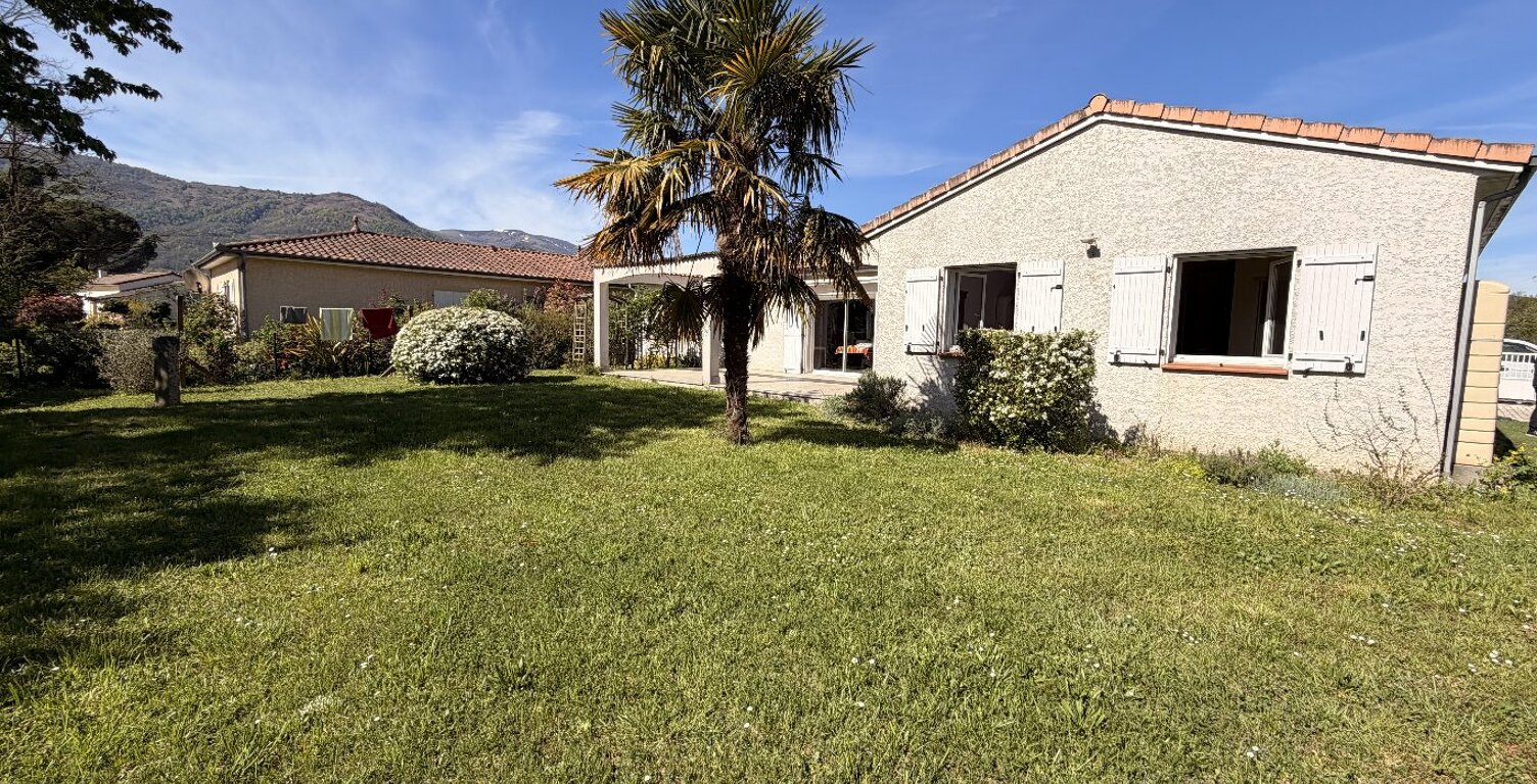 Vente maison 5 pièces 150 m² Foix (09000) — photo 1