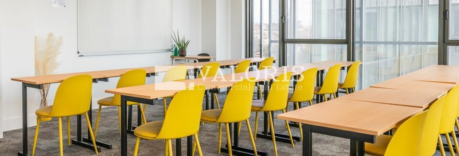 Bureau  1040 m² à louer à Villeurbanne (69100)