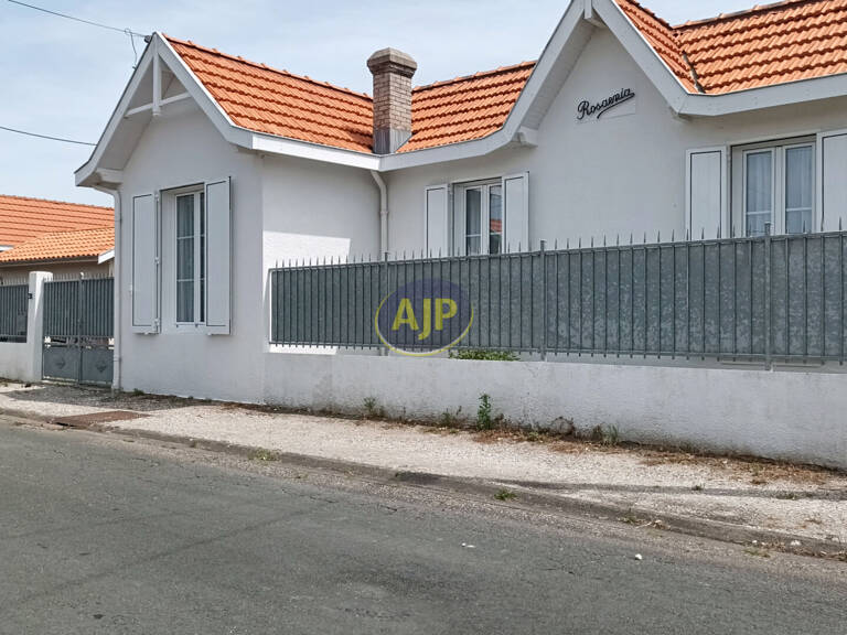 Villa Soulac Sur Mer 4 pièce(s) 107.53 m2 — photo 1