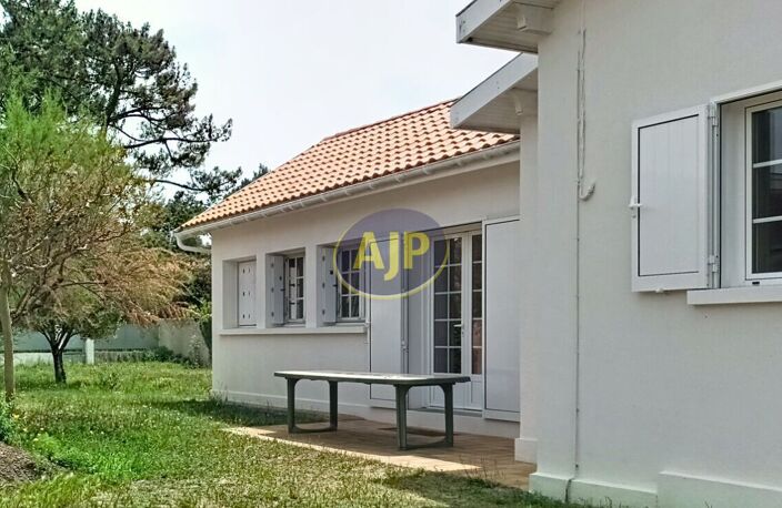 Villa Soulac Sur Mer 4 pièce(s) 107.53 m2 — photo 3