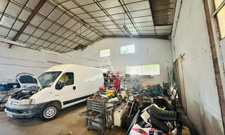 Commerce  560 m² à vendre à Bessières (31660)