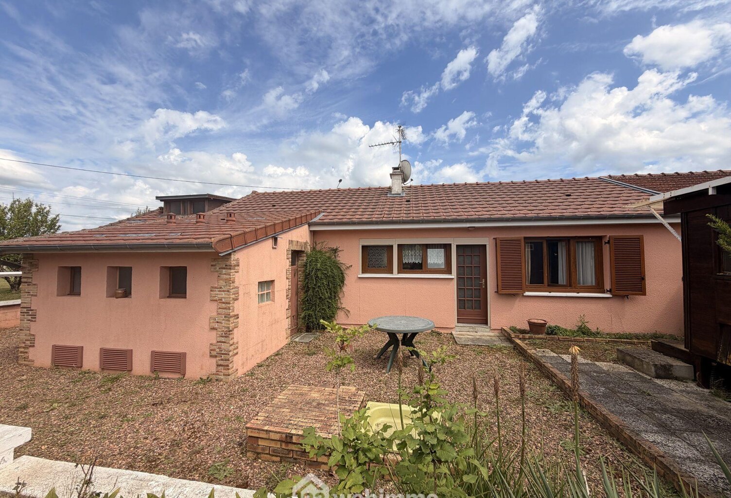 Maison - 85m² - laon — photo 1