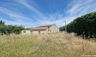 Maison 9 Pièces 219 m² à vendre à Cheval-Blanc (84460)