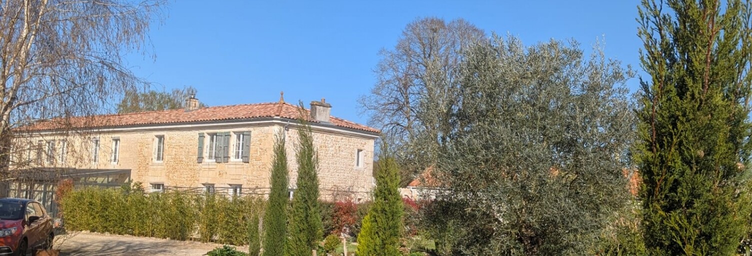 Maison 20 Pièces 600 m² à vendre à Saint-Simon-de-Pellouaille (17260)
