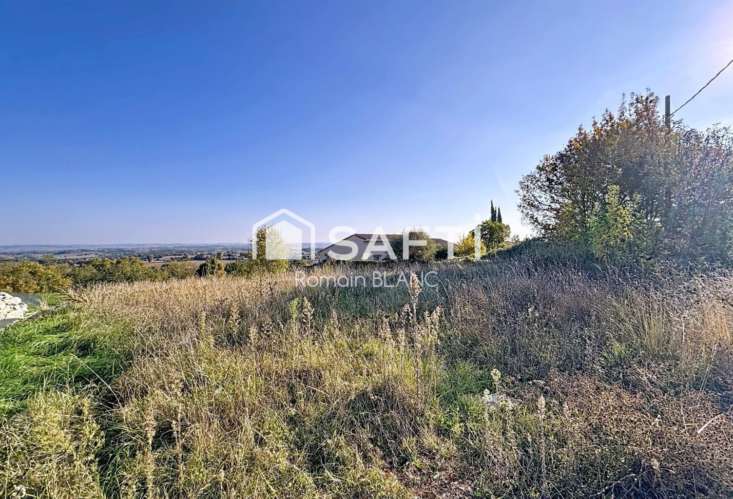 Terrain 1 329 m² à Caraman  Proche centre-ville, beau potentiel — photo 1