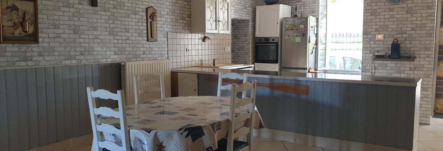 Maison 5 Pièces 115 m² à vendre à Saint-Christoly-Médoc (33340)