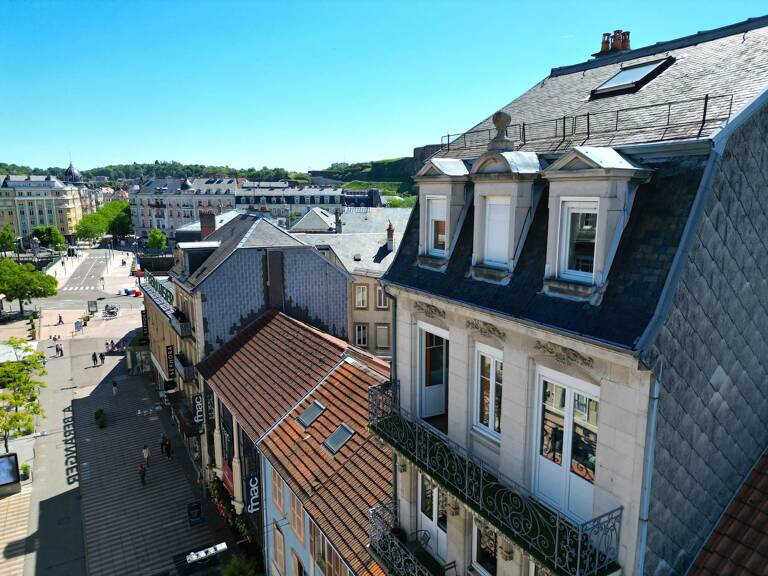 Appartement triplex, 161 m², 8 pièces, 6 chambres — photo 1