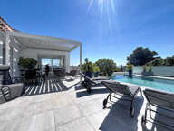 VENTE EN EXCLUSIVITE - SAINT AYGULF - Villa de 197 m2 avec piscine et vue mer — photo 2