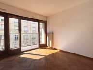 Marseille 7ème - T4 avec balcons en étage élevé avec ascenseur — photo 3