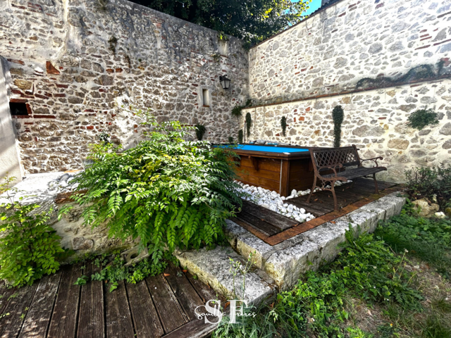 AGEN RIVE GAUCHE - SUPERBE MAISON DE CARACTERE — photo du bien