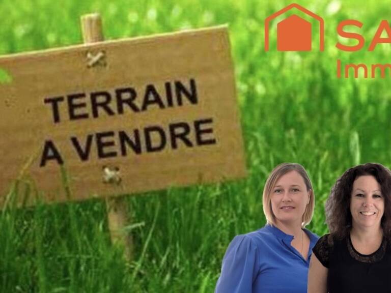 Terrain constructible viabilisé — photo 1