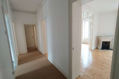 Appartement 4 pièces 750 €