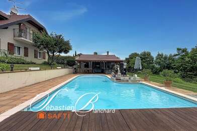 Maison 5 pièces 932000 €